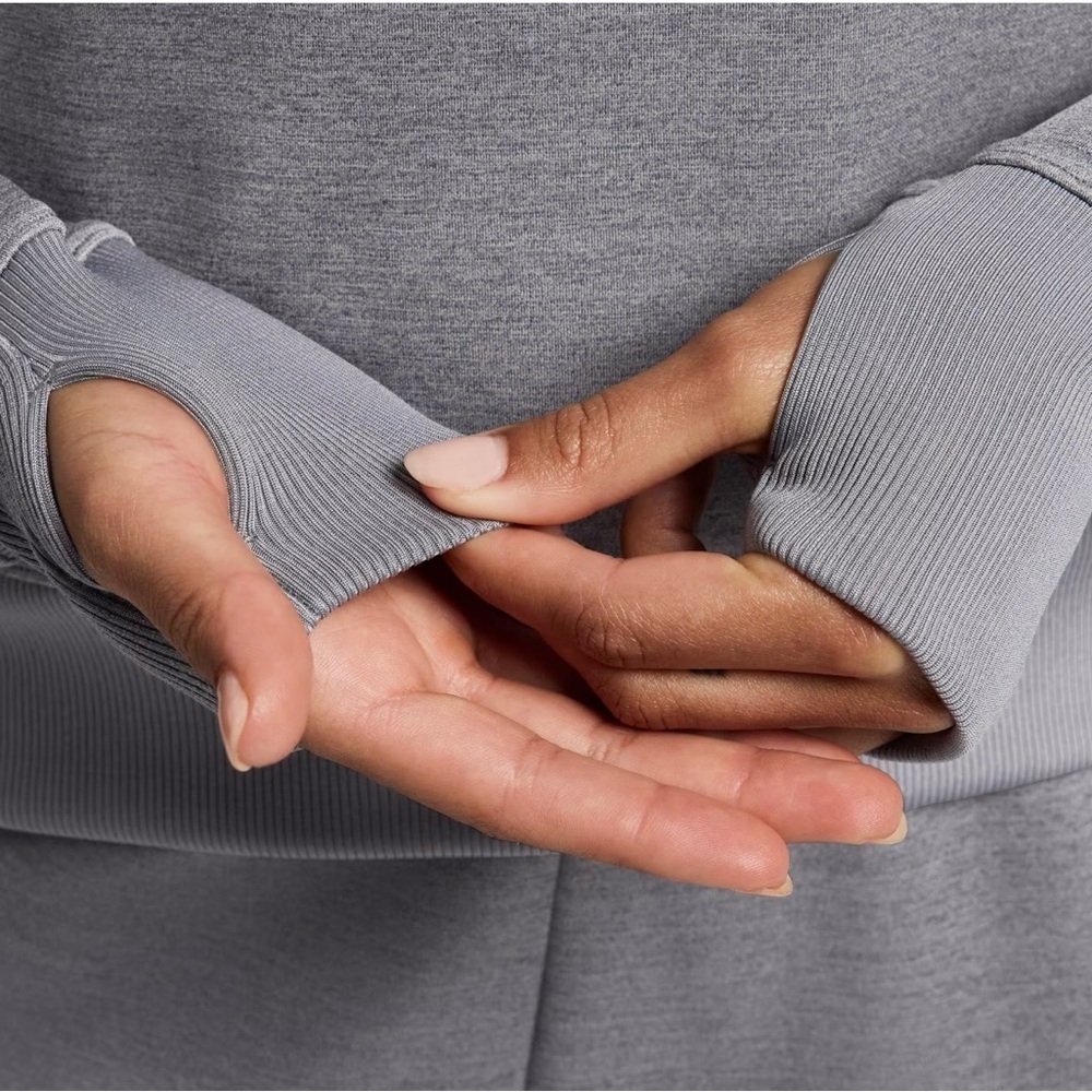 Nike Women's Gray Hoodie - Picture 3 of 12